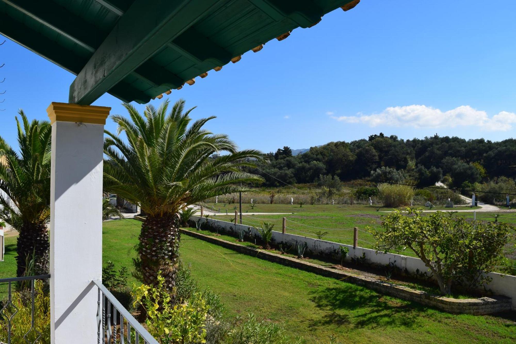 S&C Kosmos Beach Resort Roda  Dış mekan fotoğraf