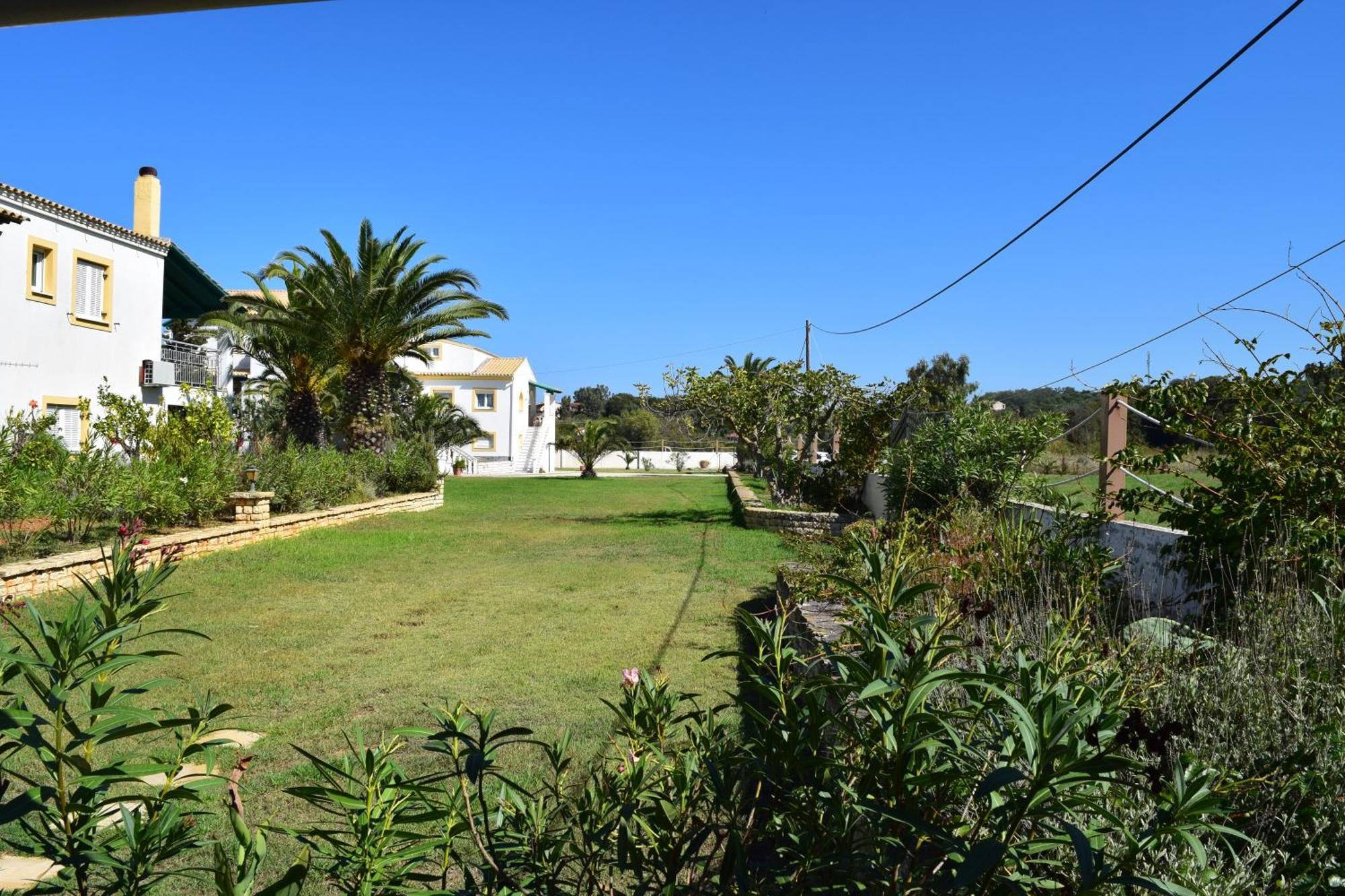S&C Kosmos Beach Resort Roda  Dış mekan fotoğraf