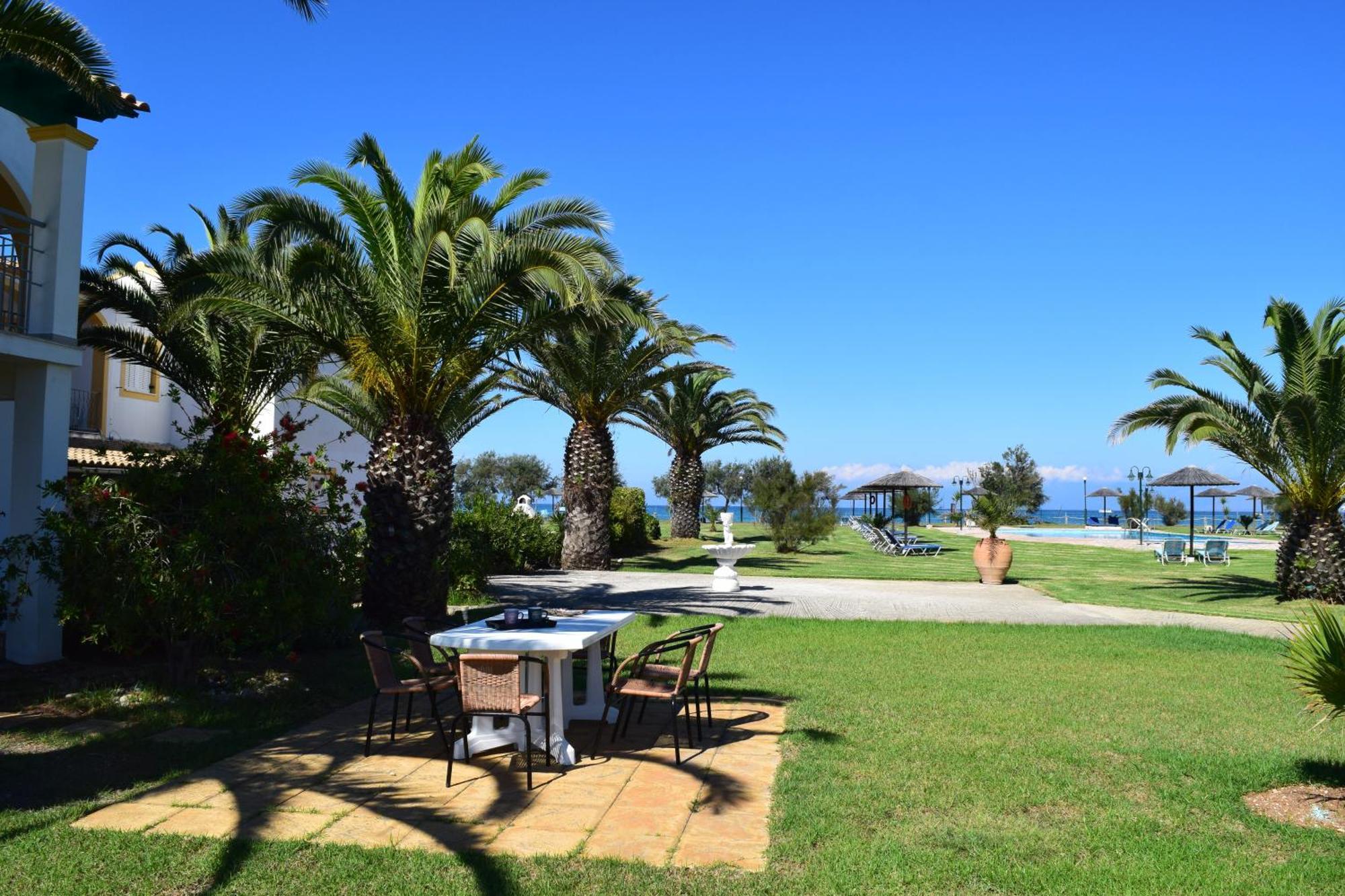 S&C Kosmos Beach Resort Roda  Dış mekan fotoğraf