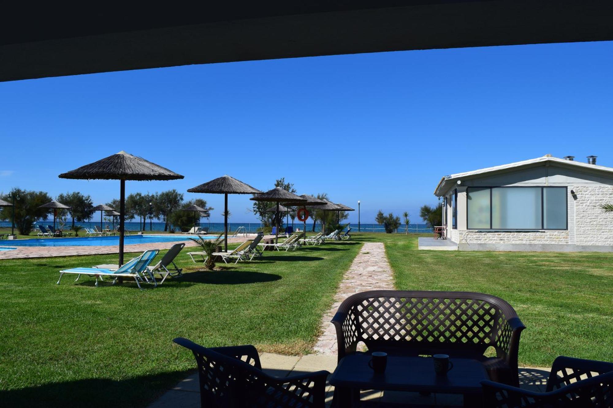 S&C Kosmos Beach Resort Roda  Dış mekan fotoğraf