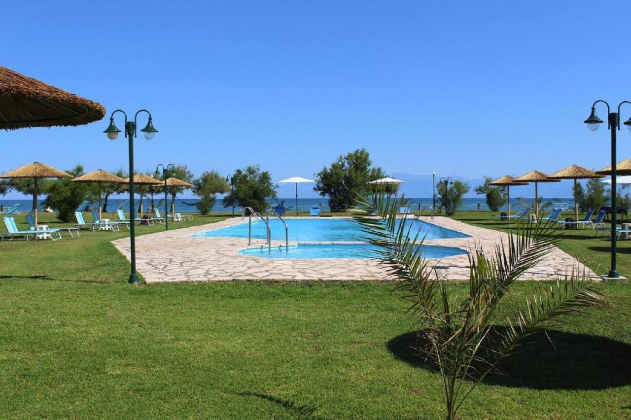 S&C Kosmos Beach Resort Roda  Dış mekan fotoğraf